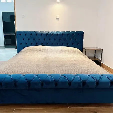 Basilica Apartment *